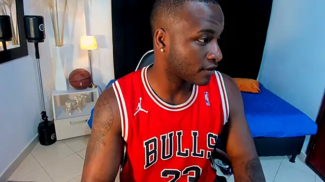 chrstian lewis1 online show from 11.21.25