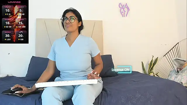  Miaa khalifa  online show from 09.22.25