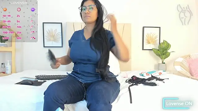 Snapshot of _Miaa_khalifa_ chatting on 02.03.26 Miaa khalifa online show from 02.03.26