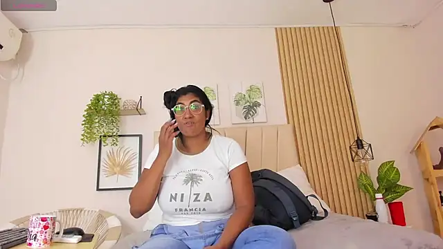 Snapshot of _Miaa_khalifa_ chatting on 07.23.26 Miaa khalifa online show from 07.23.26