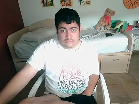 Snapshot of Martigato3 chatting on 09.21.25 Martigato3 online show from 09.21.25