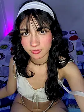 Snapshot of Danly_ chatting on 02.03.26 Danly online show from 02.03.26