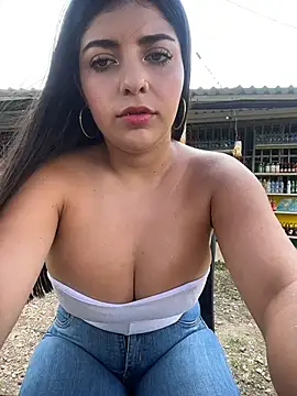 Isaa-Sweet online show from 03.16.26