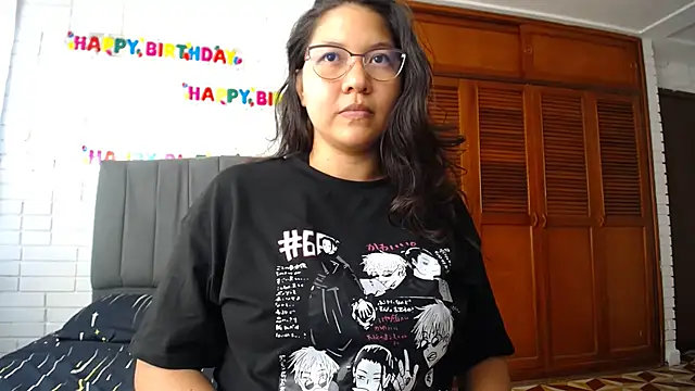 Naia Stant online show from 10.16.25