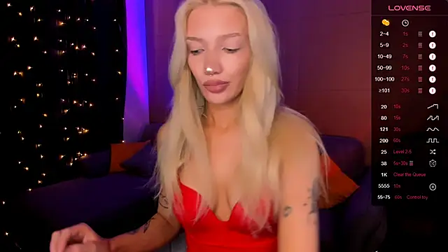 AnyaTaylor  online show from 03.01.26