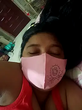 Snapshot of jenyfer709 chatting on 10.24.25 jenyfer709 online show from 10.24.25