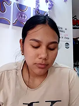 Snapshot of burbuja02 chatting on 01.14.26 burbuja02 online show from 01.14.26