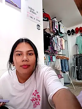 Snapshot of burbuja02 chatting on 01.16.26 burbuja02 online show from 01.16.26