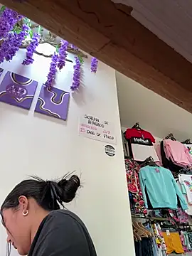 Snapshot of burbuja02 chatting on 04.09.26 burbuja02 online show from 04.09.26