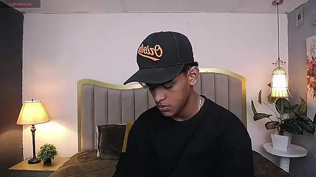jhos padill online show from 06.19.26