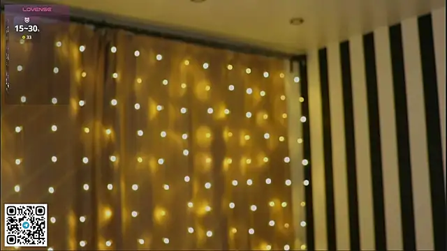 LorinaMaffitt online show from 12.02.25