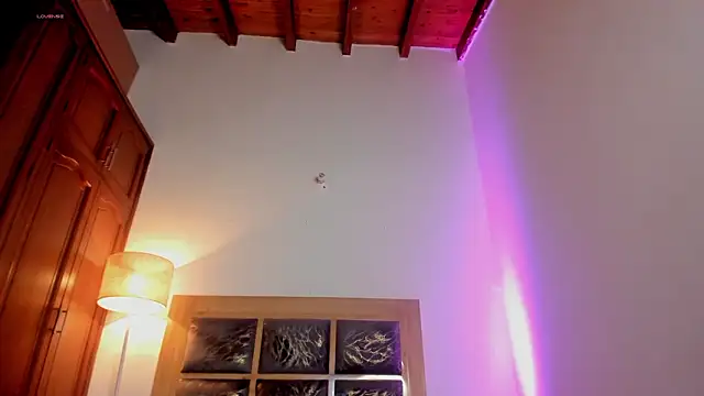 Snapshot of valentina_king18 chatting on 03.12.26 valentina king18 online show from 03.12.26