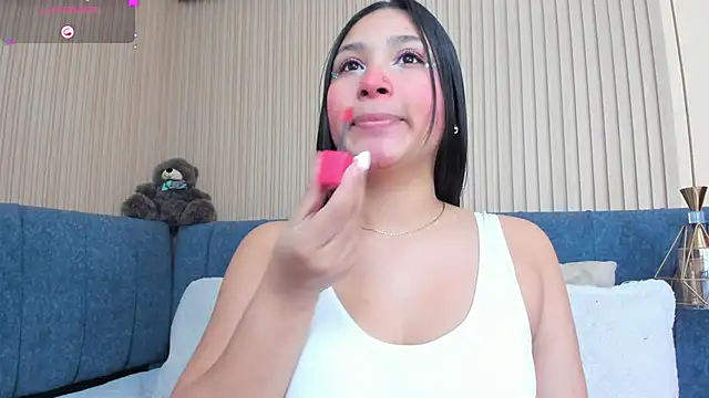 Snapshot of angel_ponce chatting on 09.14.25 angel ponce online show from 09.14.25