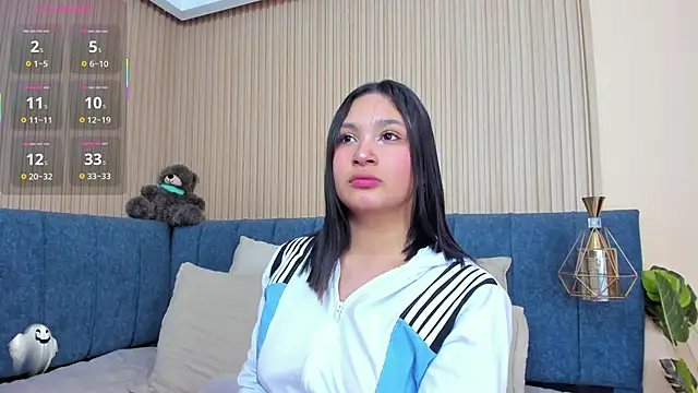 Snapshot of angel_ponce chatting on 11.01.25 angel ponce online show from 11.01.25