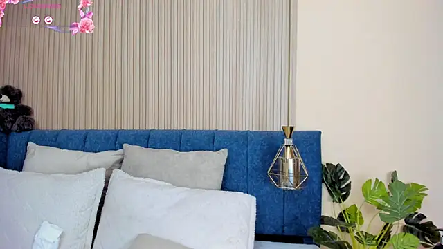 Snapshot of angel_ponce chatting on 11.27.25 angel ponce online show from 11.27.25