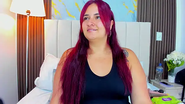 Victoria Guzman online show from 04.27.26