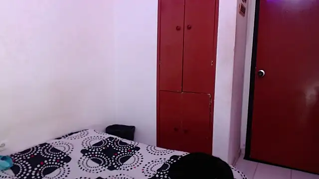 EvaHarryy online show from 06.10.26