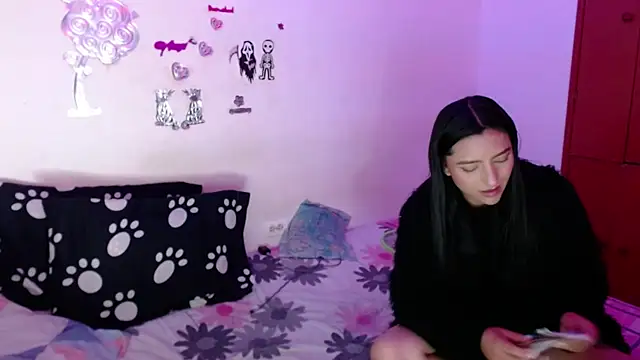 EvaHarryy online show from 07.04.26