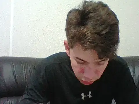 Snapshot of Maxtaylor18 chatting on 11.04.25 Maxtaylor18 online show from 11.04.25