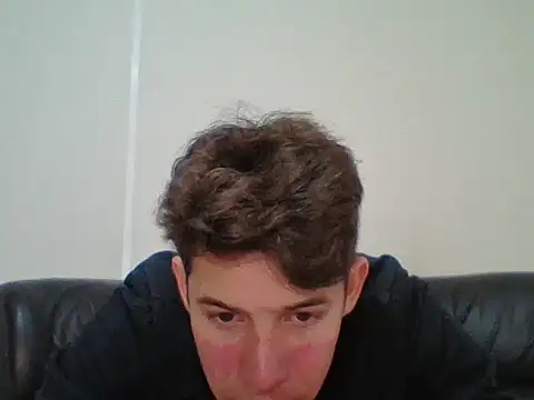 Snapshot of Maxtaylor18 chatting on 11.11.25 Maxtaylor18 online show from 11.11.25