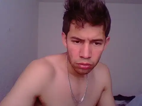 Snapshot of Maxtaylor18 chatting on 03.27.26 Maxtaylor18 online show from 03.27.26