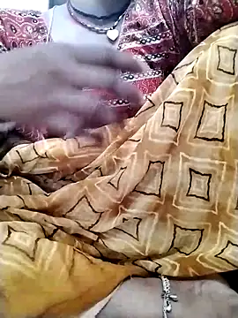 Snapshot of Gopika_Dudi chatting on 10.07.25 Gopika Dudi online show from 10.07.25