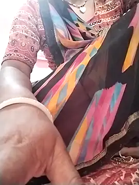 Snapshot of Gopika_Dudi chatting on 10.09.25 Gopika Dudi online show from 10.09.25