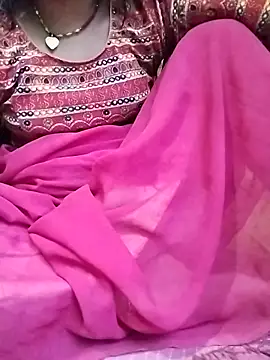 Snapshot of Gopika_Dudi chatting on 06.21.26 Gopika Dudi online show from 06.21.26