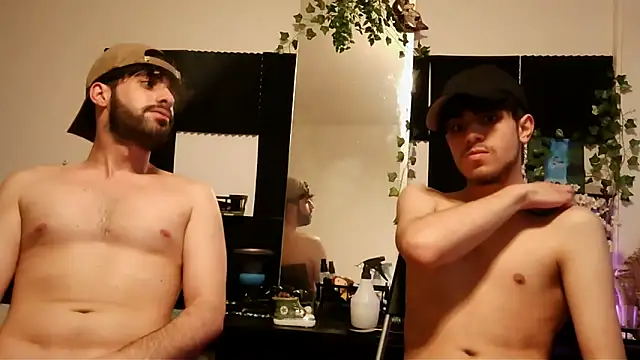 young swisscouple online show from 04.17.26