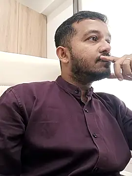 VJ17 online show from 09.09.25