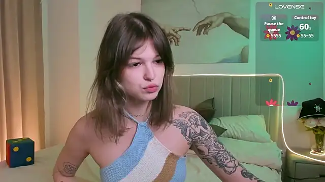 Lisa Blossom online show from 11.24.25