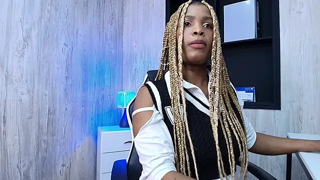 ArianaBeake online show from 10.04.25