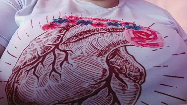  Emily rosee  online show from 11.05.25