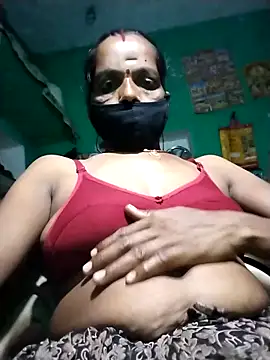 Snapshot of Sexi_savita chatting on 09.12.25 Sexi savita online show from 09.12.25