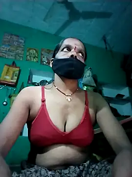 Snapshot of Sexi_savita chatting on 09.14.25 Sexi savita online show from 09.14.25