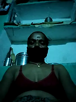 Snapshot of Sexi_savita chatting on 09.22.25 Sexi savita online show from 09.22.25