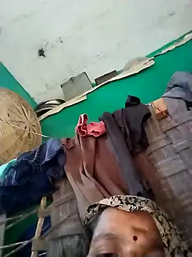 Snapshot of Sexi_savita chatting on 09.27.25 Sexi savita online show from 09.27.25