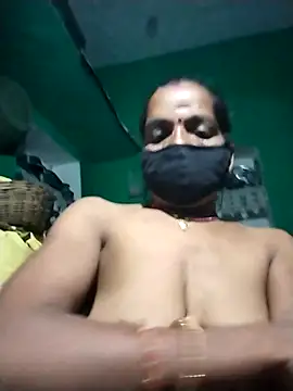 Snapshot of Sexi_savita chatting on 10.13.25 Sexi savita online show from 10.13.25