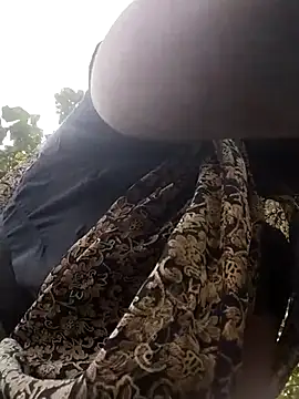 Snapshot of Sexi_savita chatting on 10.15.25 Sexi savita online show from 10.15.25