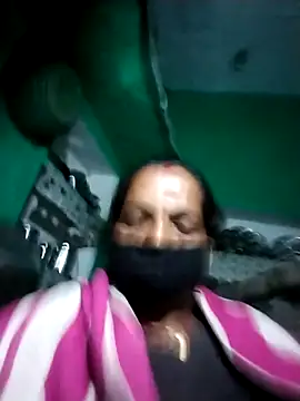 Snapshot of Sexi_savita chatting on 11.02.25 Sexi savita online show from 11.02.25