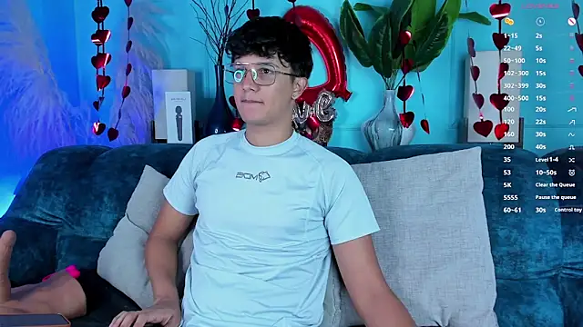 Leo Savage  online show from 02.08.26