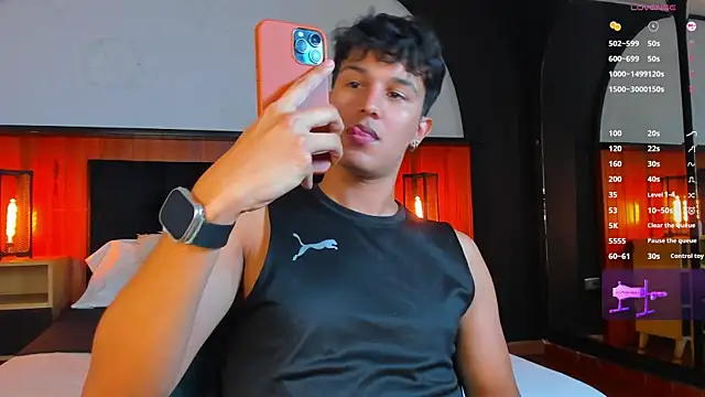 Leo Savage  online show from 04.29.26