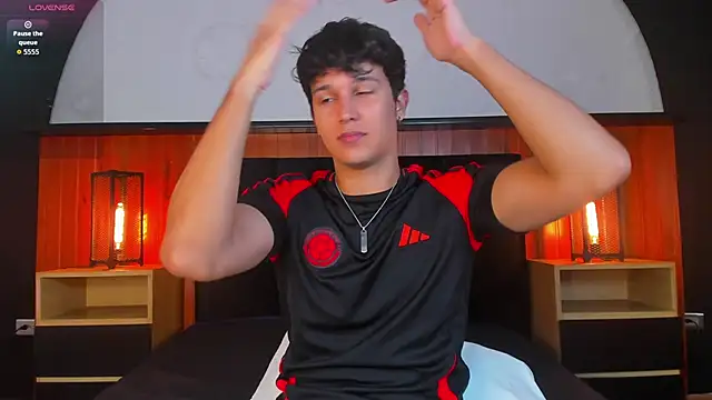 Leo Savage  online show from 05.27.26
