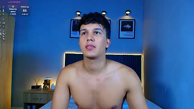 Leo Savage  online show from 07.26.26