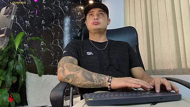 Alexander ferre online show from 02.13.26