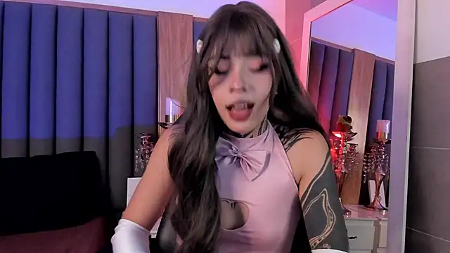 Snapshot of misstomie_ chatting on 02.11.26 misstomie online show from 02.11.26