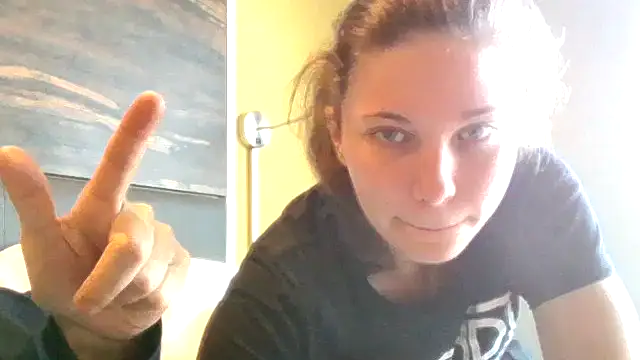 Snapshot of Throatgoat2026 chatting on 12.01.25 Throatgoat2026 online show from 12.01.25