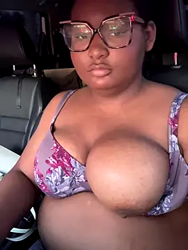 PoppyLuxe online show from 11.18.25