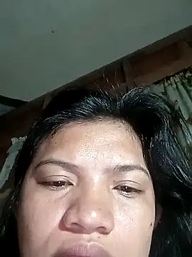 Snapshot of Dreamyeyes_08 chatting on 09.23.25 Dreamyeyes 08 online show from 09.23.25