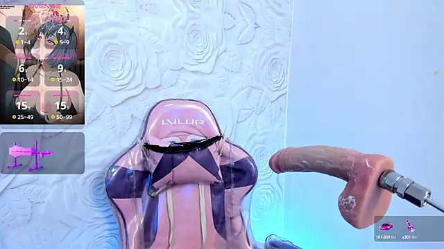 Snapshot of Monthiee chatting on 10.10.25 Monthiee online show from 10.10.25